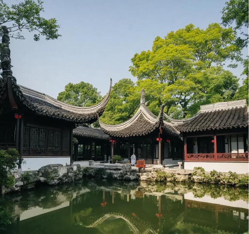 湖北向珊土建有限公司